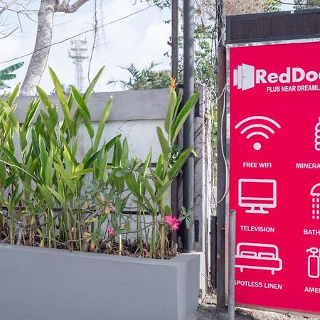 Reddoorz @ Uluwatu Suites Exterior photo